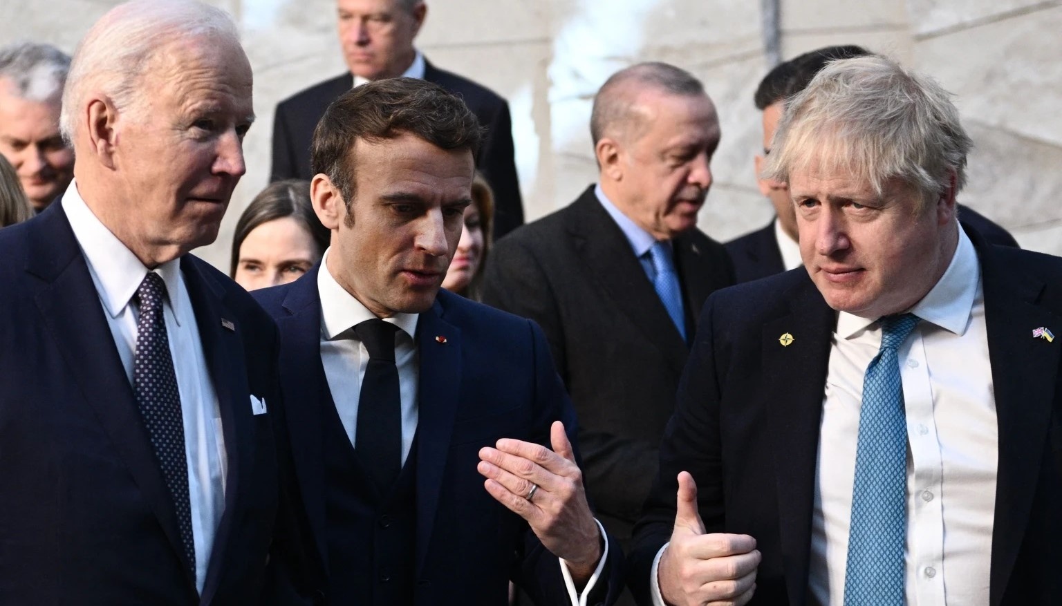 nga tan cong ukraine anh 1