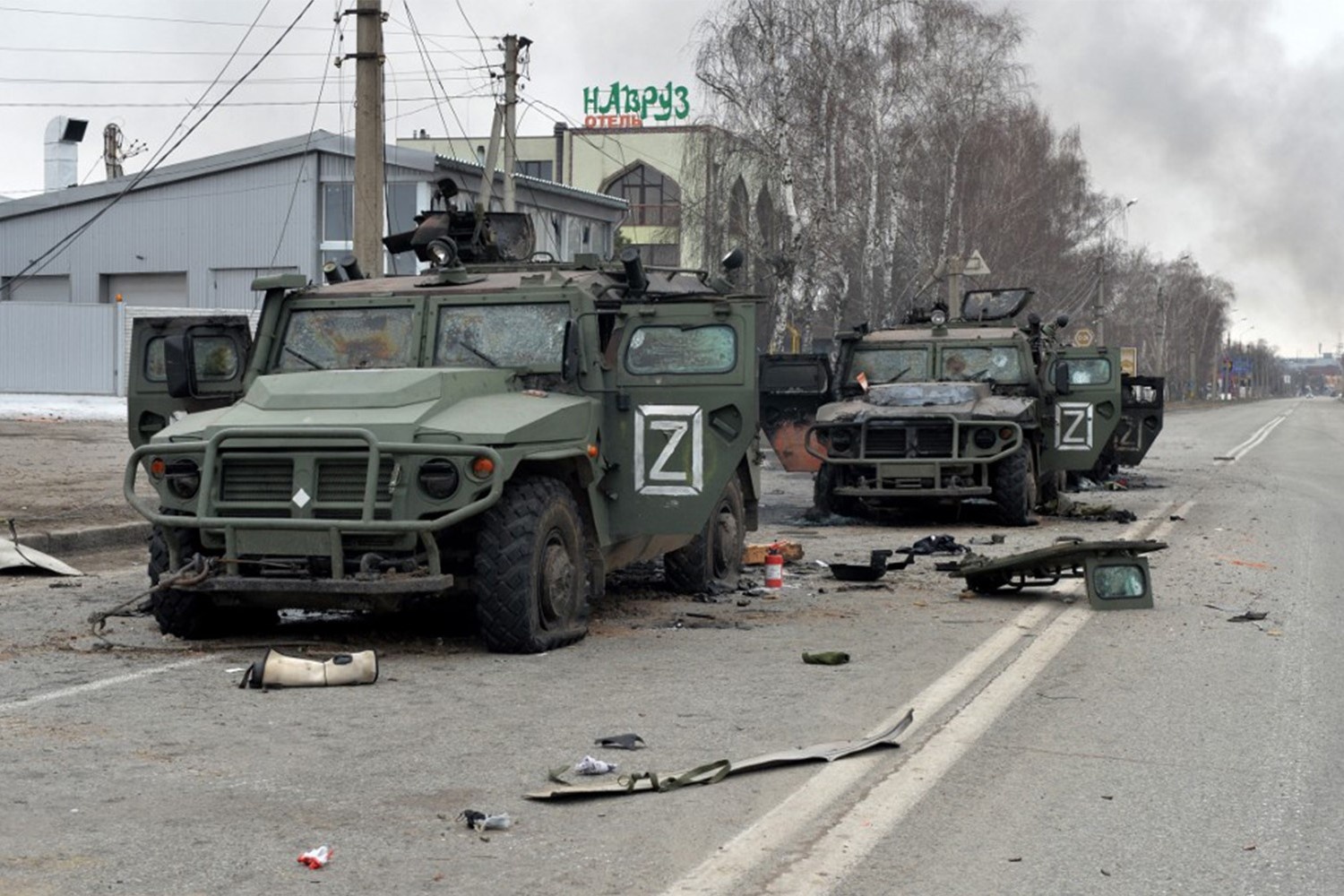 Quan chuc Nga bo nhiem o Ukraine thiet mang trong vu no oto hinh anh