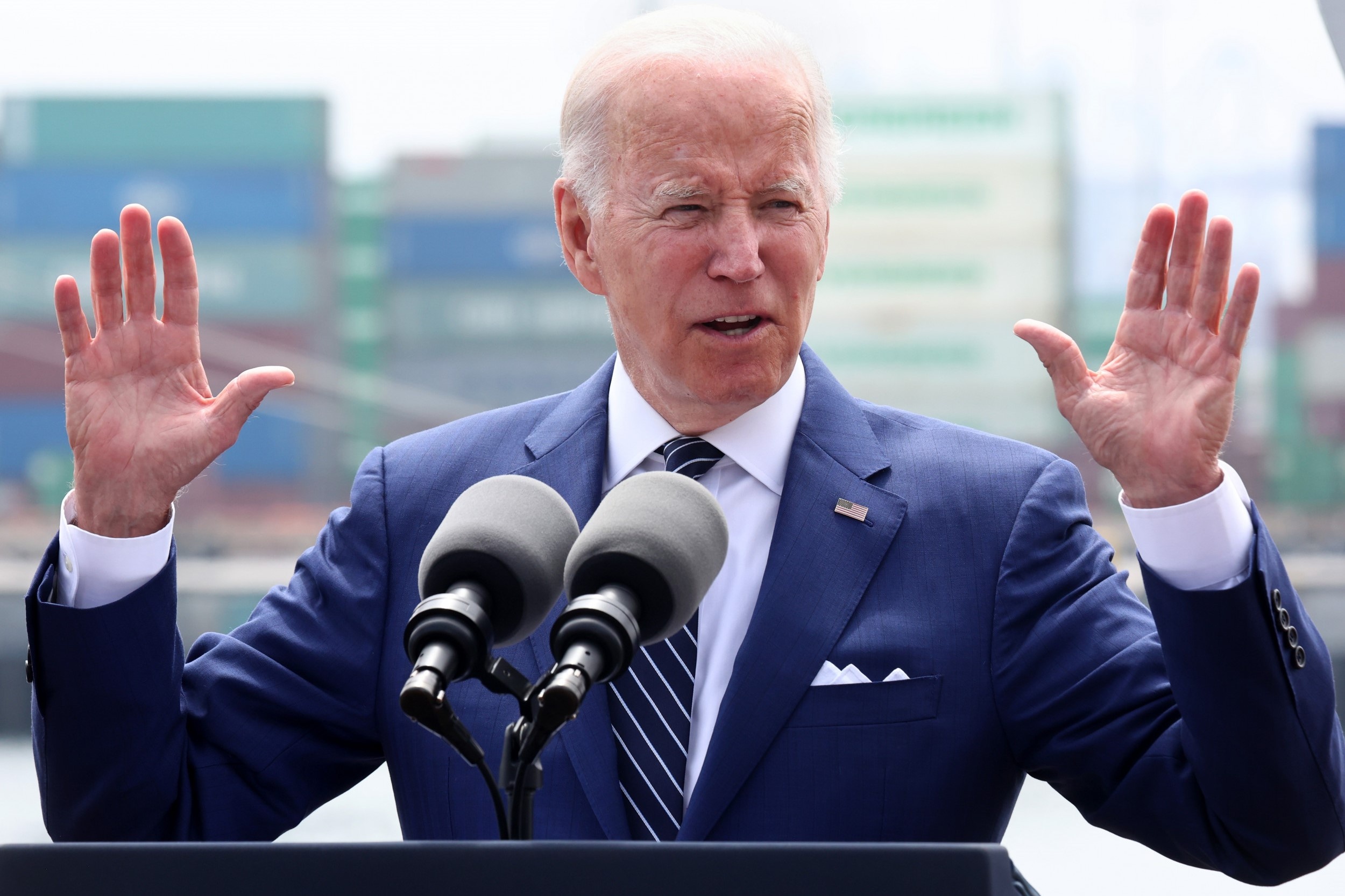 Ong Biden: Lam phat o My 'cao khong the chap nhan' hinh anh