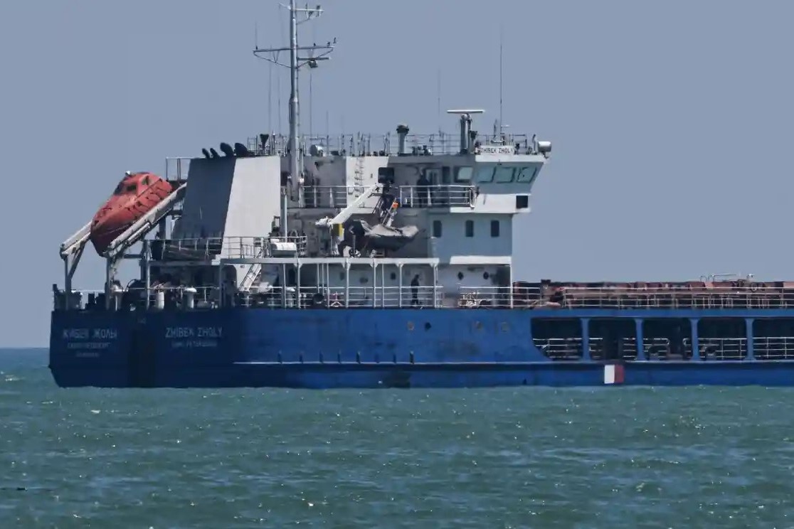 An Do bat giu tau cho thiet bi quan su cua Nga hinh anh