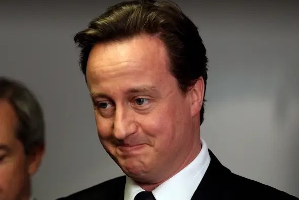 Nga trung phat tra dua Anh hinh anh