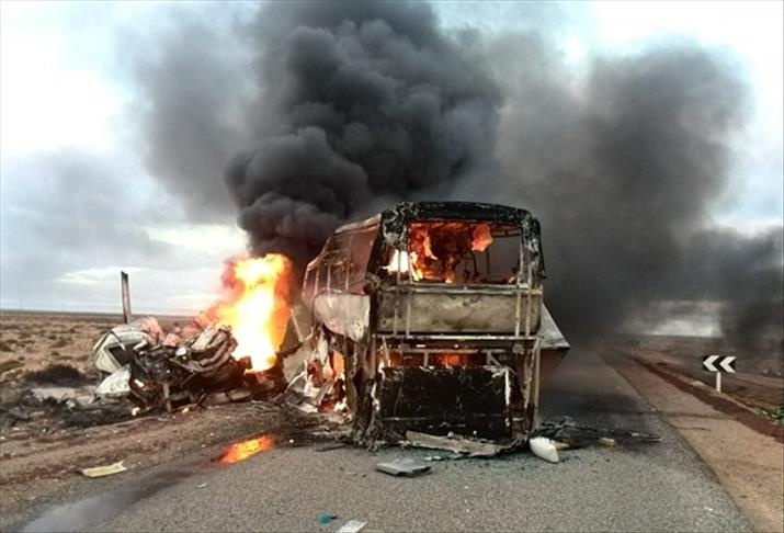 Xe bus gap nan gan Casablanca, 15 nguoi chet hinh anh