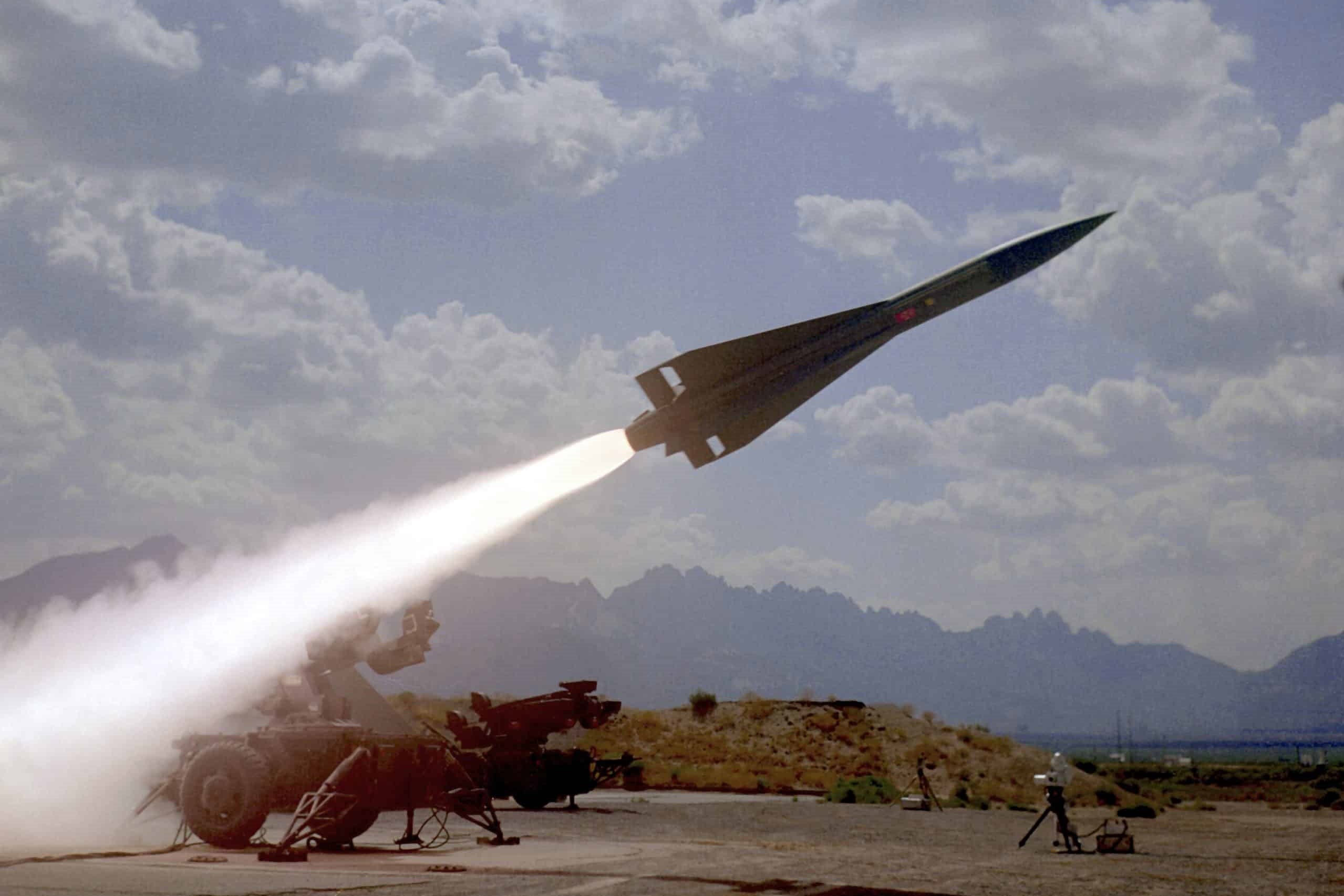 My xem xet chuyen giao ten lua phong khong HAWK cho Ukraine hinh anh