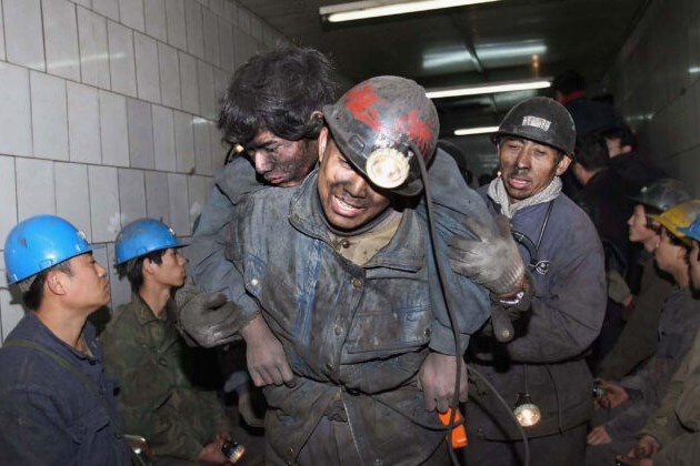 Sap mo vang o Trung Quoc hinh anh