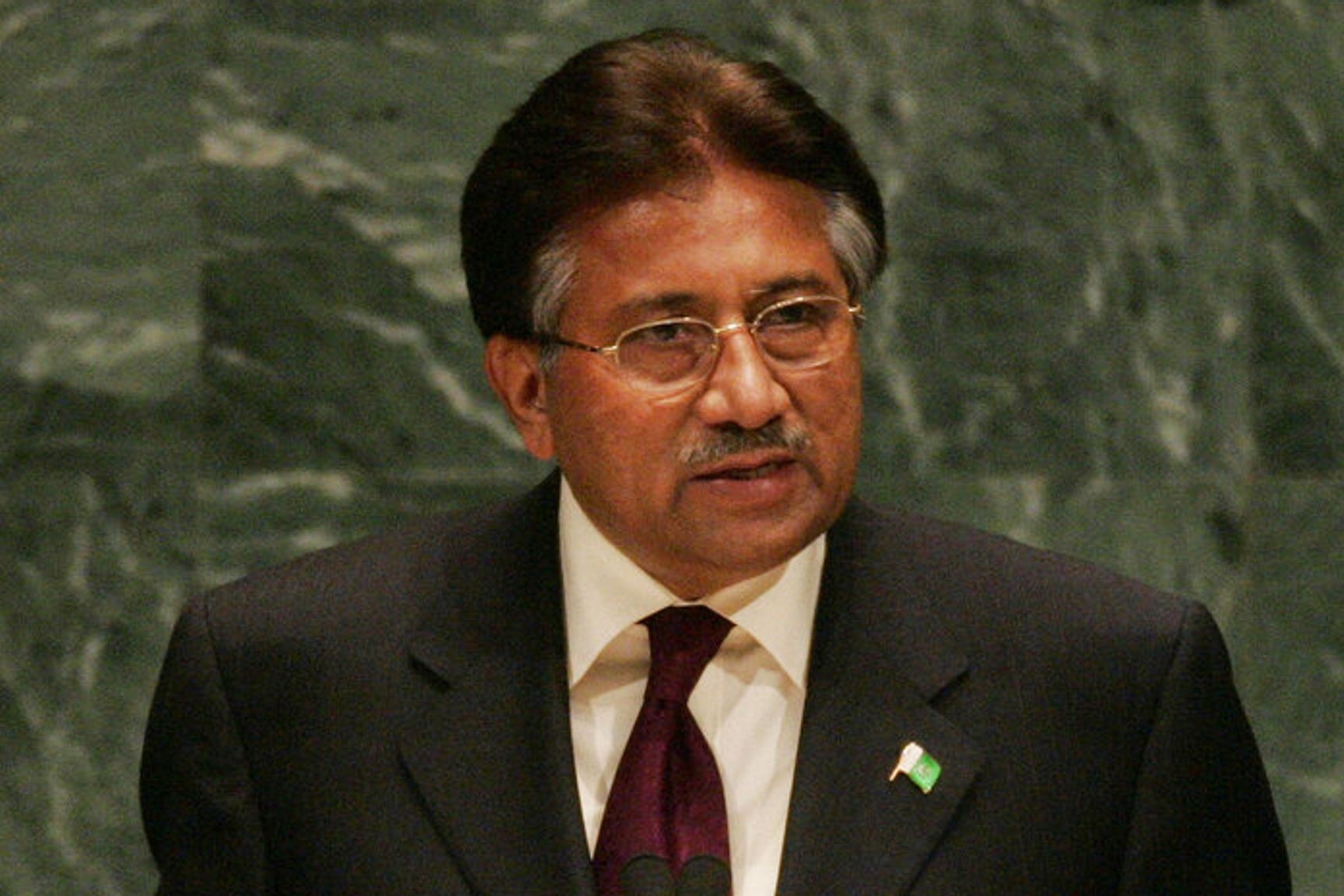 Ong Pervez Musharraf qua doi o Dubai hinh anh