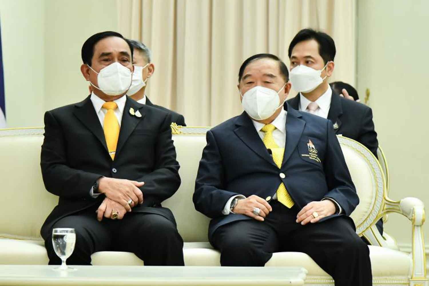 thai lan bau cu anh 3