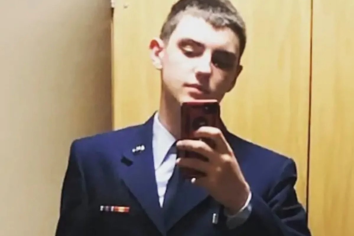 Tieng het lon trong phien toa xu nghi pham ro ri tai lieu mat cua My hinh anh