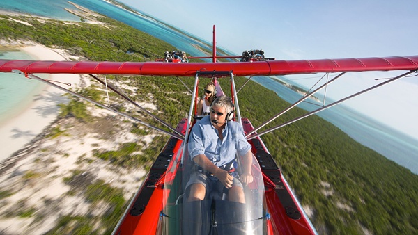 Kẻ lãng du của trời -  Exuma Islands, Bahamas. Ảnh: Leona Boyd