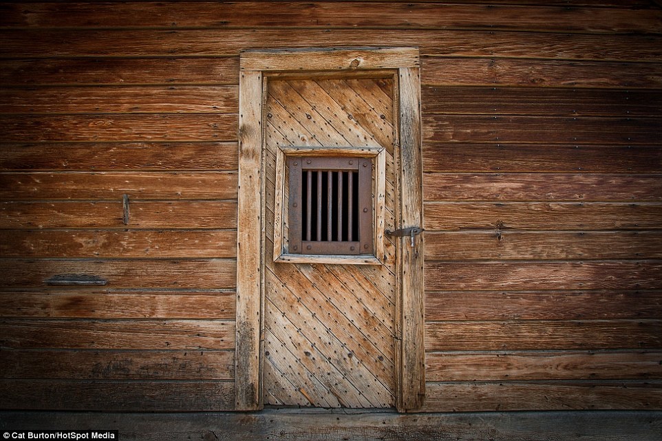 Nhà tù của thị trấn.