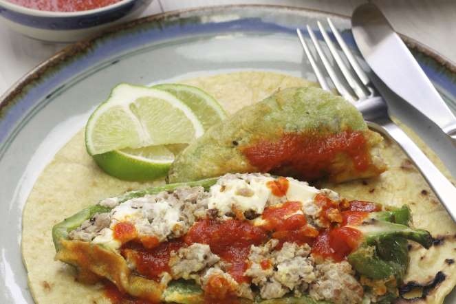 Chile: Ngược lại với Ấn Độ, người Chile không bao giờ ăn bốc.