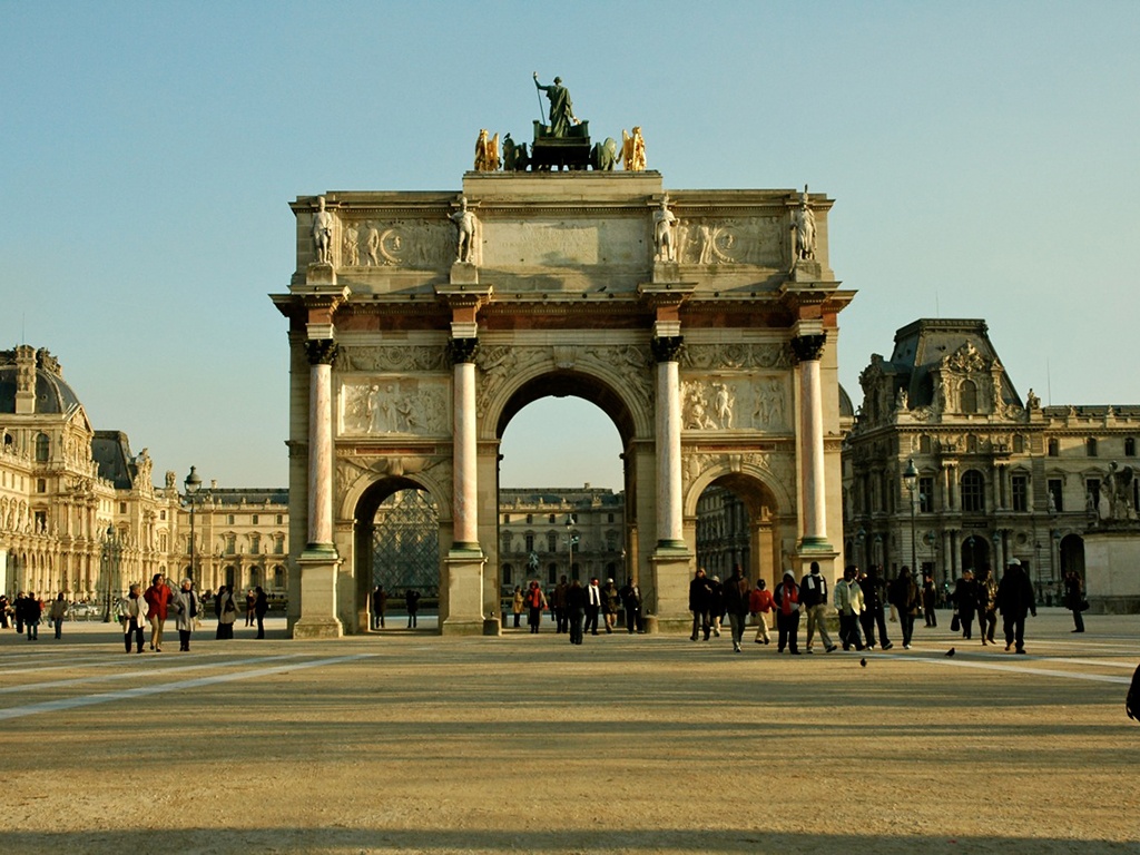 Ban biet gi ve nhung dieu gay ngac nhien o Paris? hinh anh