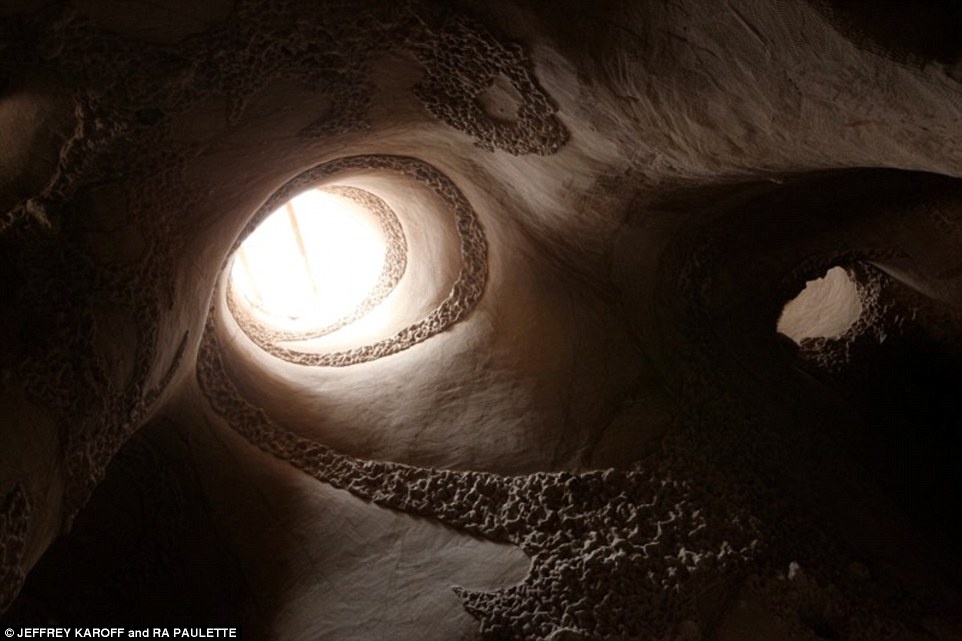 10 nam dao hang bang tay tao tuyet tac co mot khong hai hinh anh