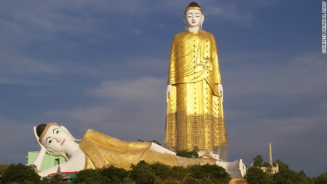 10 buc tuong ton giao lon nhat the gioi hinh anh