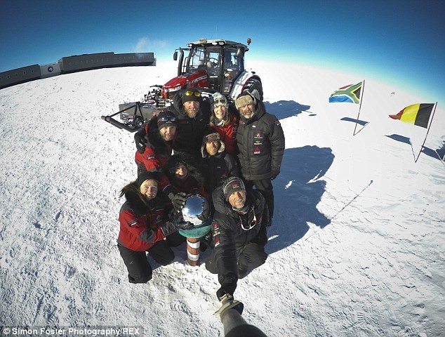 Manon dự định viết một cuốn sách cho trẻ em và làm một bộ phim về chuyến đi của mình. “Chính nỗi sợ hãi đã ngăn người ta theo đuổi giấc mơ của mình, và nhiều người nói rằng, thực hiện giấc mơ cũng bất khả thi như việc lái máy kéo đến Nam Cực vậy. Đối với tôi, chiếc máy kéo là biểu tượng của một thực tế là, nếu bạn muốn làm một điều gì đó, có thể bạn sẽ không làm được thật nhanh, nhưng nếu bạn kiên trì và vẫn giữ được sự hài hước của mình, thì cuối cùng bạn cũng sẽ đạt được”, cô nói.