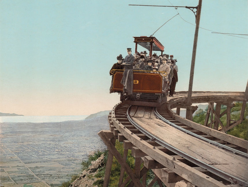Tuyến đường sắt Mount Lowe, California.