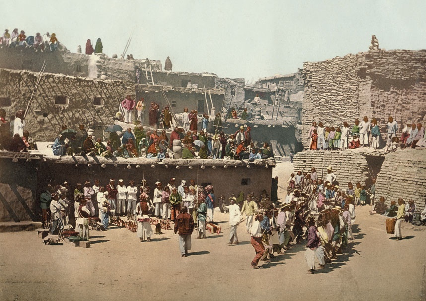 Thổ dân da đỏ Zuni Pueblo nhảy múa ở New Mexico.