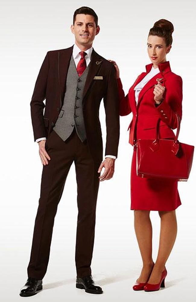 Kỹ năng làm người mẫu (Hãng Virgin Atlantic): Các tiếp viên của hãng này được phát cho một cuốn cẩm nang đặc biệt mang tên “Runway”, hướng dẫn về những chi tiết cần làm để đạt được hình mẫu của Virgin, ví dụ như: -	Nếu giày có mùi, hãy bỏ vỏ cam vào giày và để qua đêm, sáng hôm sau giày sẽ có mùi hoa quả tươi mới. -	Dùng bình xịt tóc để làm sạch các vết mực trên túi xách. -	Truyền thống của Anh (và cũng là truyền thống của hãng Virgin Atlantic) là luôn để mở khuy áo vét cuối cùng.