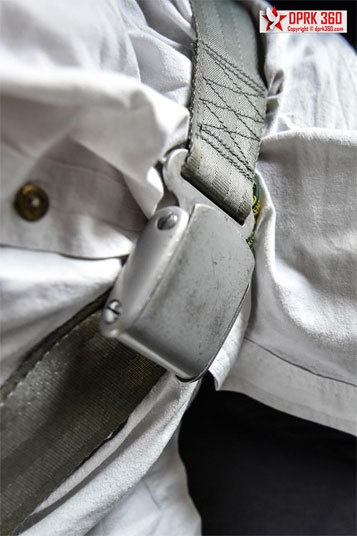 Dây an toàn cổ lai hy.