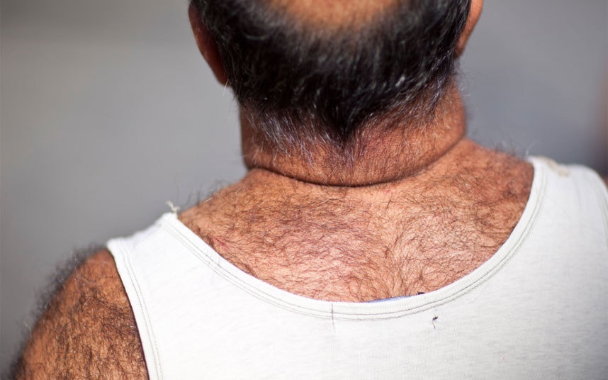 Giám đốc điều hành khách sạn The Grosvenor ở London cho biết: “Một trong những yêu cầu kỳ quặc nhất tôi từng nhận được là khi tôi phải cạo lông ở lưng cho một khách hàng, phải nói rằng đây là một trải nghiệm không có gì là thú vị cả”.