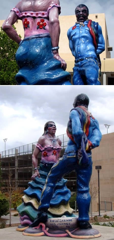 Bức tượng cặp đôi vũ công của tác giả Luis Jimenez dựng tại trường đại học New Mexico.