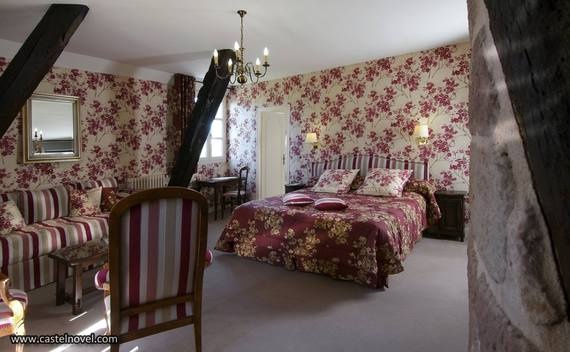 Nhung toa lau dai trong mo cua nang Cinderella hinh anh