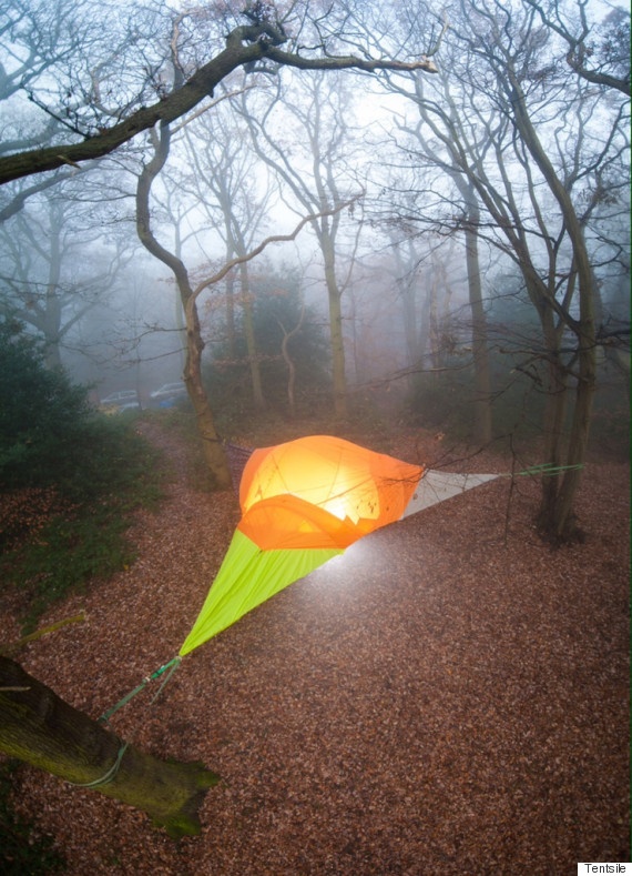 Với những người mới tập, nhãn hiệu võng Tentsile khuyến cáo rằng võng chỉ nên treo ở độ cao từ 1,2 m. 