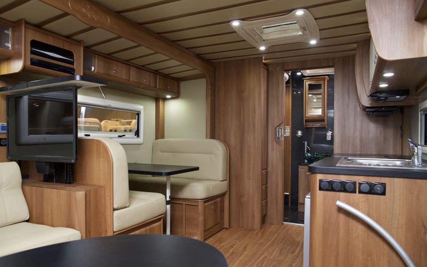 Sieu xe luu dong dang cap cua tuong lai hinh anh