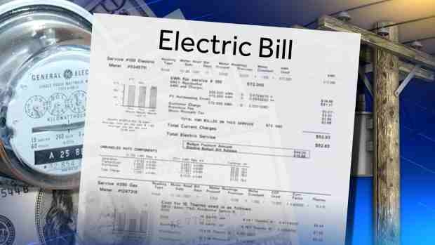 2. Hóa đơn tiền điện là giấy tờ quan trọng nhất: Đây là loại giấy tờ chứng nhận nơi ở của người dân. Ở Pháp, nếu muốn đăng ký bằng lái xe, gia hạn hộ chiếu, mở tài khoản ngân hàng… thì bạn phải có giấy tờ chứng nhận nơi bạn sống. Bởi vậy, bạn phải mang hóa đơn tiền điện của một trong 3 tháng gần nhất đi nộp.