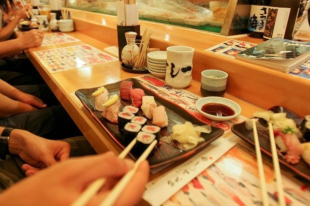 4 meo tiet kiem chi phi khi du lich Tokyo hinh anh