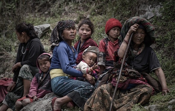 Kỹ năng xử lý tình huống: Động đất ở Nepal kéo theo tình trạng tâm lý bất ổn, sợ hãi, hoang mang và vô cùng tổn thương của các nạn nhân, họ cần được hỗ trợ ngay lập tức. Đây là lúc bạn cần kỹ năng xử lý linh hoạt trong một môi trường đầy áp lực. Bạn cần biết điều gì đang xảy ra bất kể vào thời điểm nào. Cần phải giữ bình tĩnh, đặc biệt khi kế hoạch bị thay đổi đến chóng mặt.