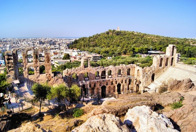 Thành cổ Acropolis, Athen, Hy Lạp nhìn xuống thành phố.