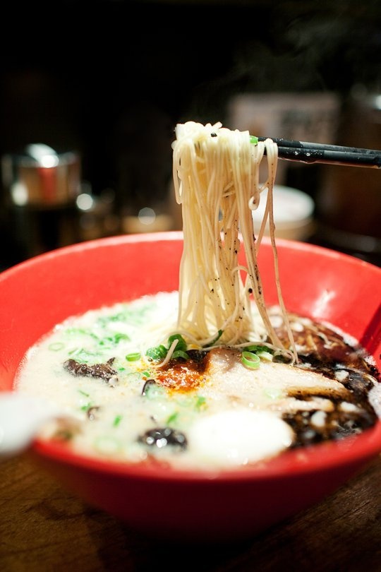 Sáng tác: Khi chụp ảnh đồ ăn, việc bạn chụp bằng một chiếc máy chuyên nghiệp giá vài chục ngàn USD hay một chiếc điện thoại vài triệu không quan trọng lắm, điều quan trọng là bạn chụp như thế nào. 