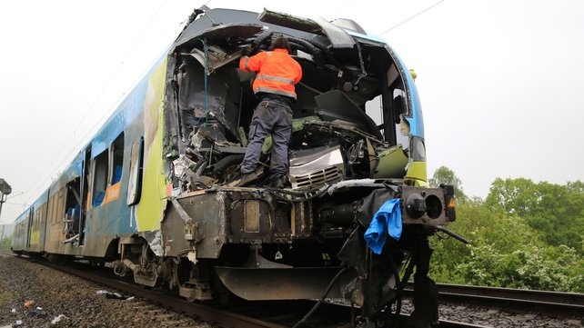 Vi tri nao tren tau hoa an toan nhat? hinh anh