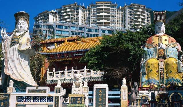 Phong thủy là một phần không thể thiếu trong đời sống tinh thần của người dân Hong Kong.