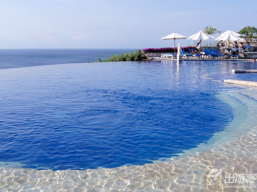 Vào những ngày cuối tuần, bãi biển Shek O sẽ náo nhiệt hơn ngày thường bởi đây là nơi rất thích hợp để những gia đình, các nhóm bạn cùng tụ tập. Ảnh: Chuyouke