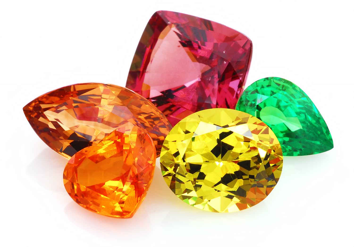 Đá Garnet: Loại đá này được coi là lá bùa của người sinh cung Kim Ngưu, mang lại cho người đeo những sức mạnh kỳ diệu. Đá Garnet có các màu sắc như đỏ, xanh lá cây và vàng. Ảnh: multicolour.