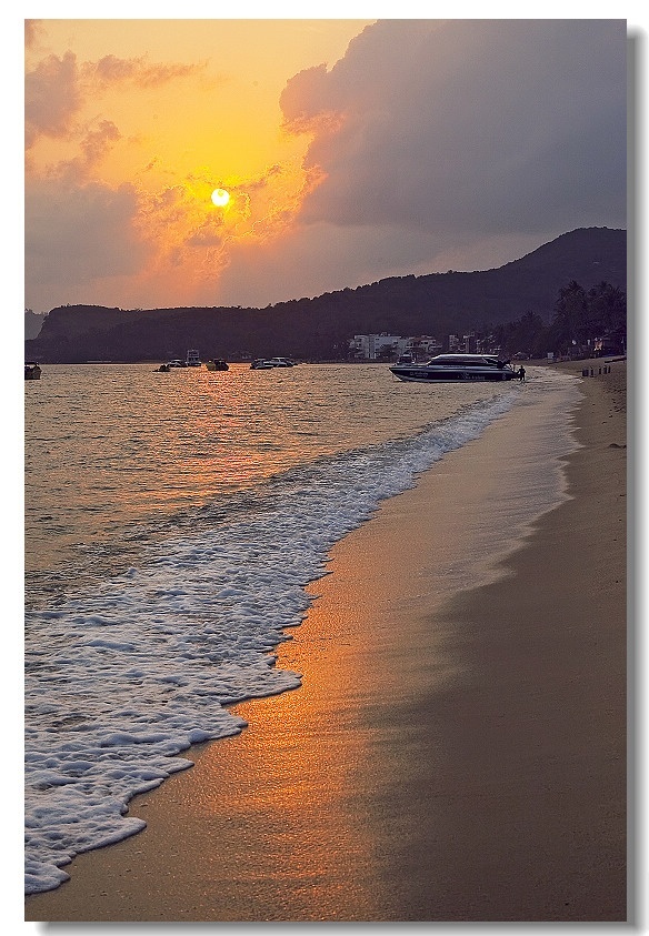 Nếu nói Hòn đảo Koh Samui như “một thiên đường trốn trần gian” thì có lẽ khu nghỉ dưỡng W chính là một trong những nơi quyến rũ nhất mà du khách có thể lựa chọn. Ảnh: Baike