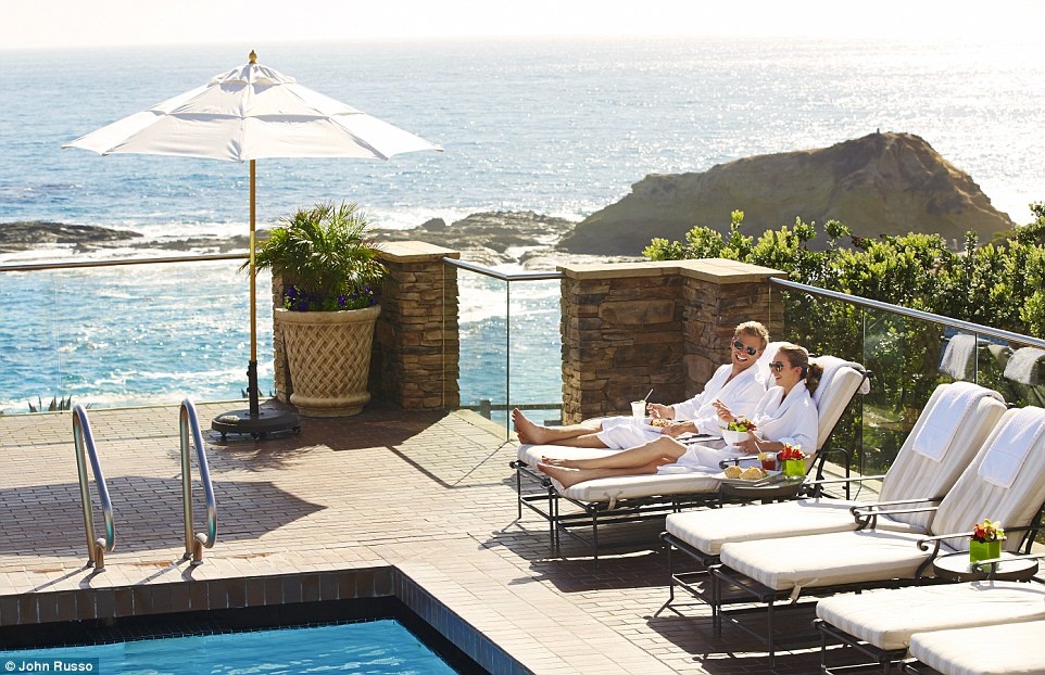 Chỉ riêng khu vực spa của khách sạn đã rộng hơn 1.800 m2.