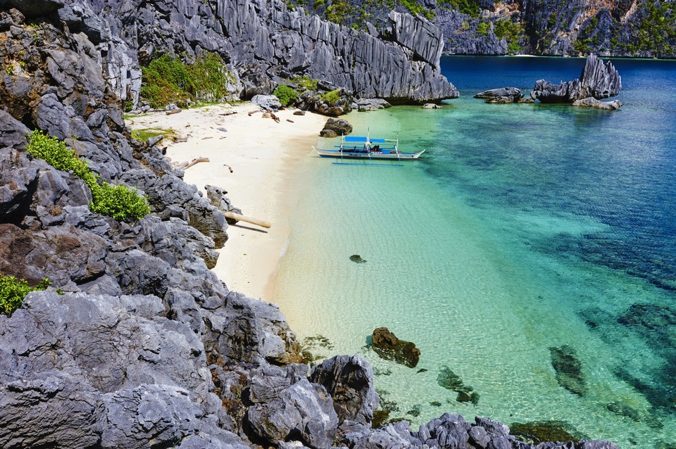 1. Palawan, Philippines được coi là một trong những hòn đảo đẹp nhất thế giới, nhưng dịch vụ internet ở đây rất hạn chế.