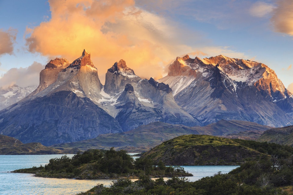 6. Patagonia, Chile và Argentina là cảnh đẹp nổi tiếng vùng Nam Mỹ. Những dòng sông băng, những đỉnh núi hung vĩ là những nơi du khách hòa mình vào thiên nhiên và quên đi những thiết bị công nghệ thường ngày.