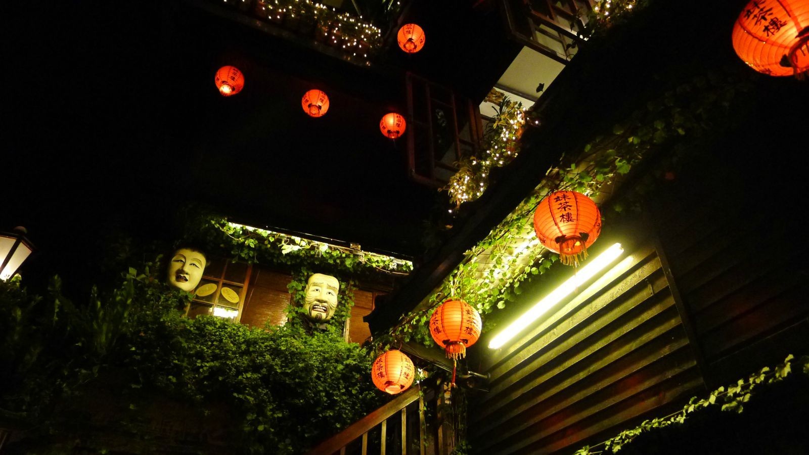 Đài Loan với những ngôi làng cổ trầm mặc, thanh bình thực sự là điểm đên thú vị và lý tưởng cho những du khách đang có kế hoạch thực hiện một tour nước ngoài để trải nghiệm sâu sắc hơn những đặc trưng truyền thống thú vị đậm chất Á Đông. Ảnh: Ifeng