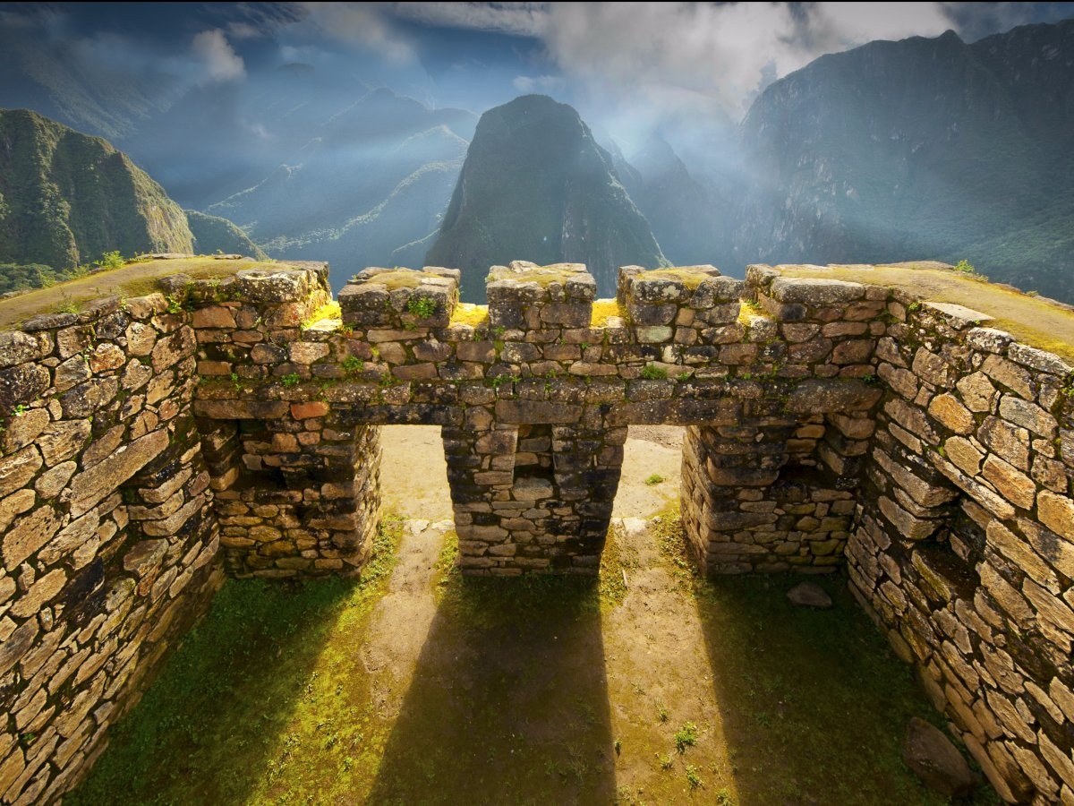 Một số khác tin rằng, đây là một địa danh tôn giáo.