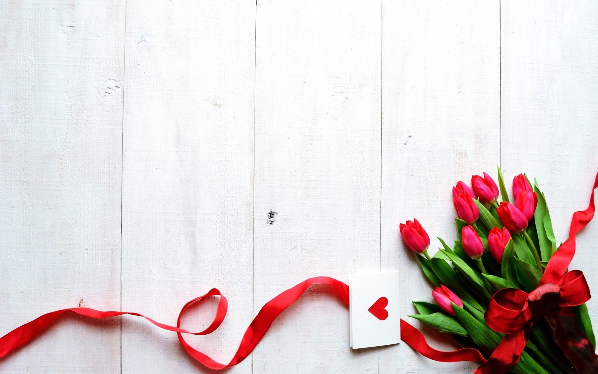 Van may ngay thu ba (25/8) hinh anh