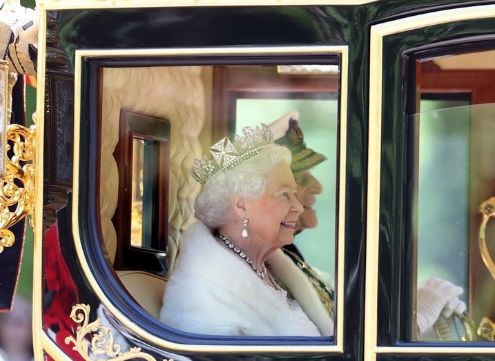 Phong cach du ngoan cua Nu hoang Anh hinh anh