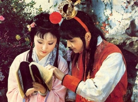 Tham vuon Dai Quan lau hong gac tia trong 'Hong Lau Mong' hinh anh