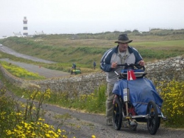 Jean tiếc vì không đến được Colombia do rất nguy hiểm nếu đi bộ vào năm 2002, và ông thất vọng vì không xin được visa vào Libya năm 2005. Ông dự định sẽ đi bù và tiếp tục du lịch khi có thể. 