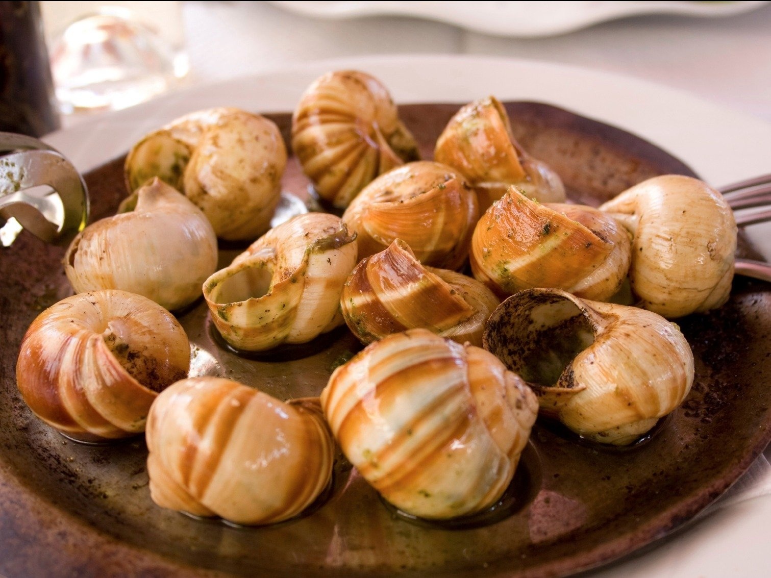 Ốc sên là món nổi tiếng nhưng không phải là món ăn hằng ngày ở Pháp.