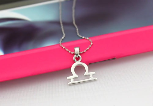 Van may ngay thu 6 (16/10) hinh anh