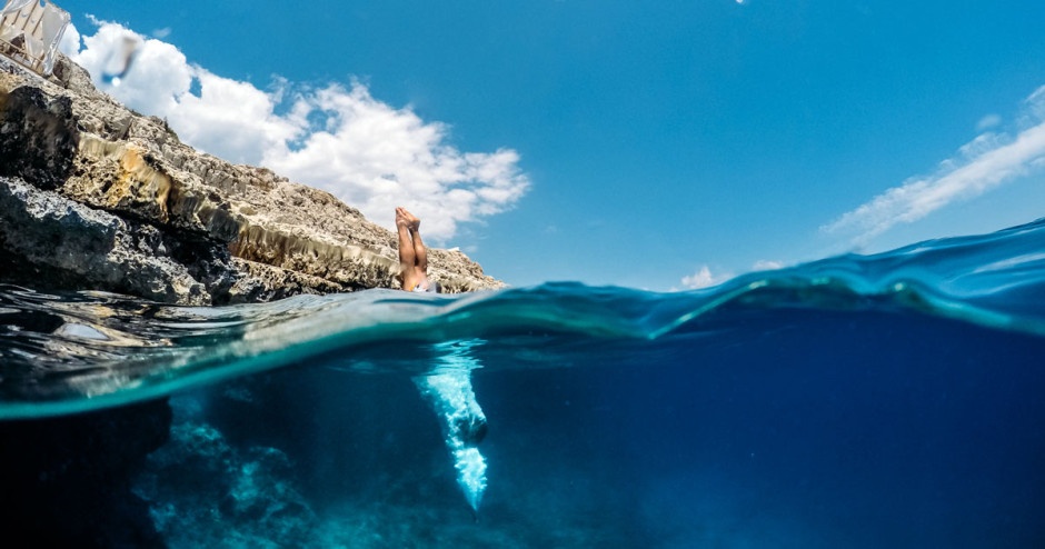 Lặn biển Địa Trung Hải trong một ngày nắng nóng là cảm giác tuyệt vời.