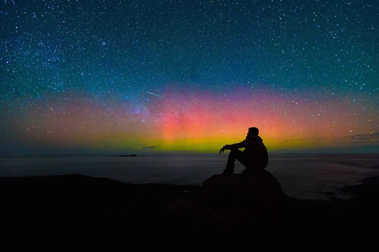 Miền tây nam là một trong số ít những nơi ở Australia thường xuyên có cực quang phía nam, hay còn gọi là Aurora Australis.